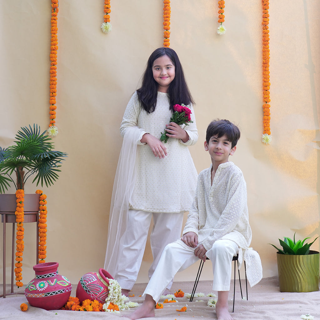 Subhro kurta set (Girl)