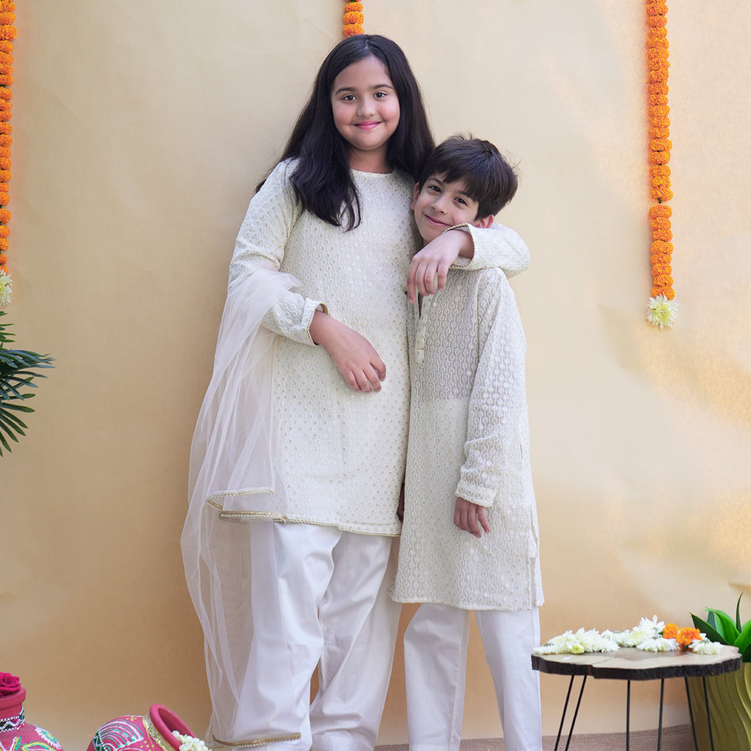 Subhro kurta set (Girl)