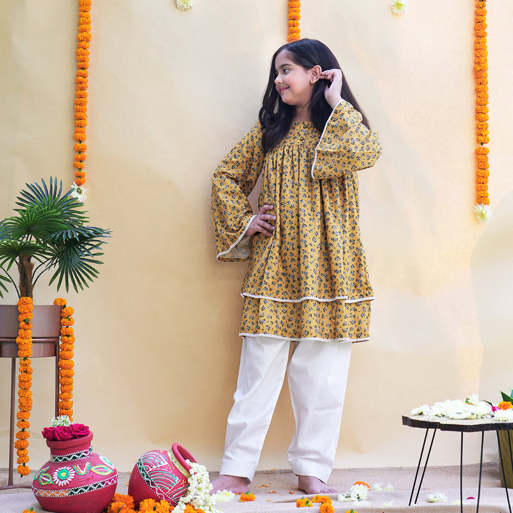 Haldi Heer kurta set