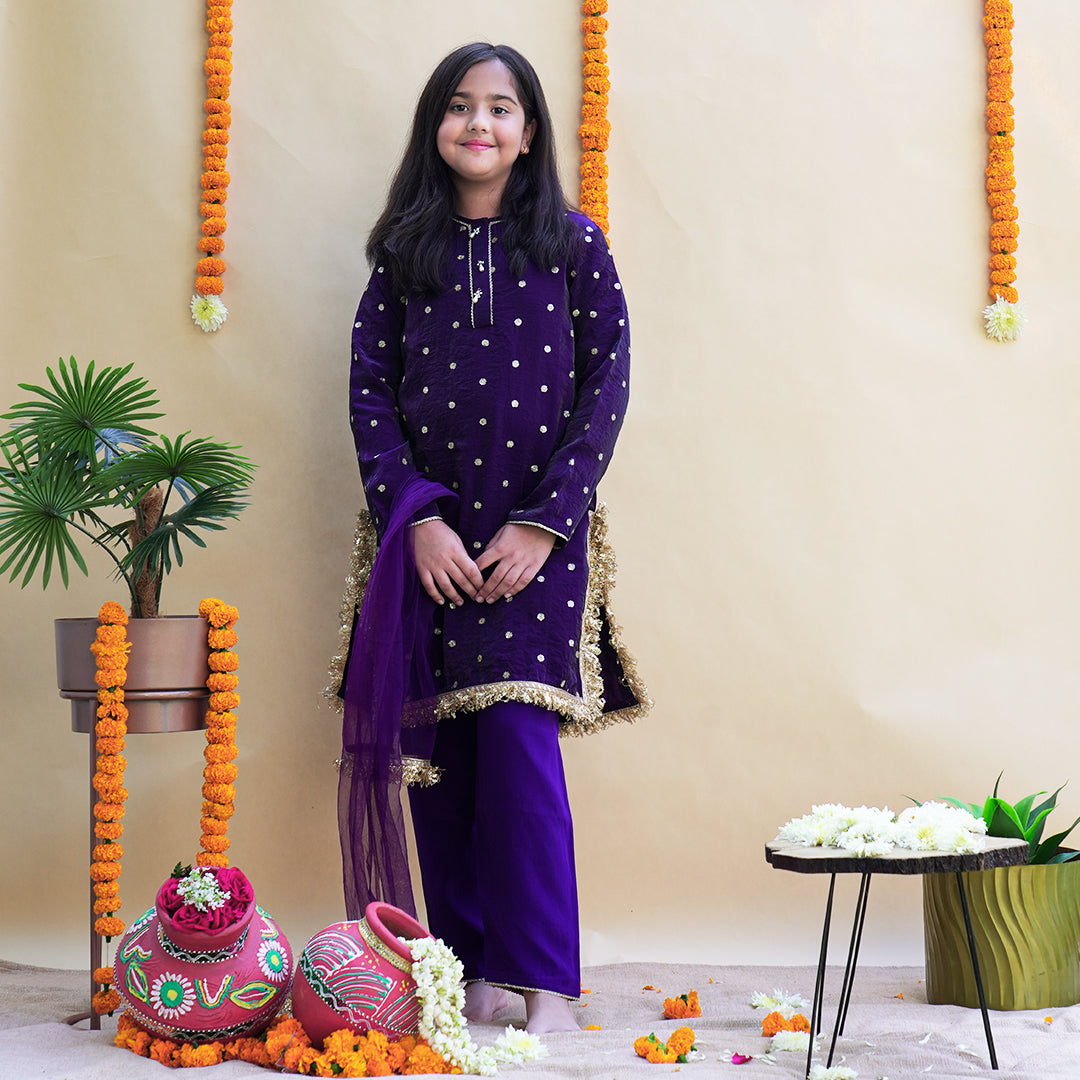 Mishti Morni Kurta Set