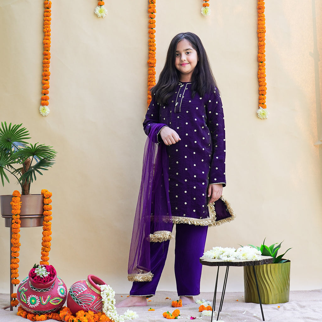 Mishti Morni Kurta Set