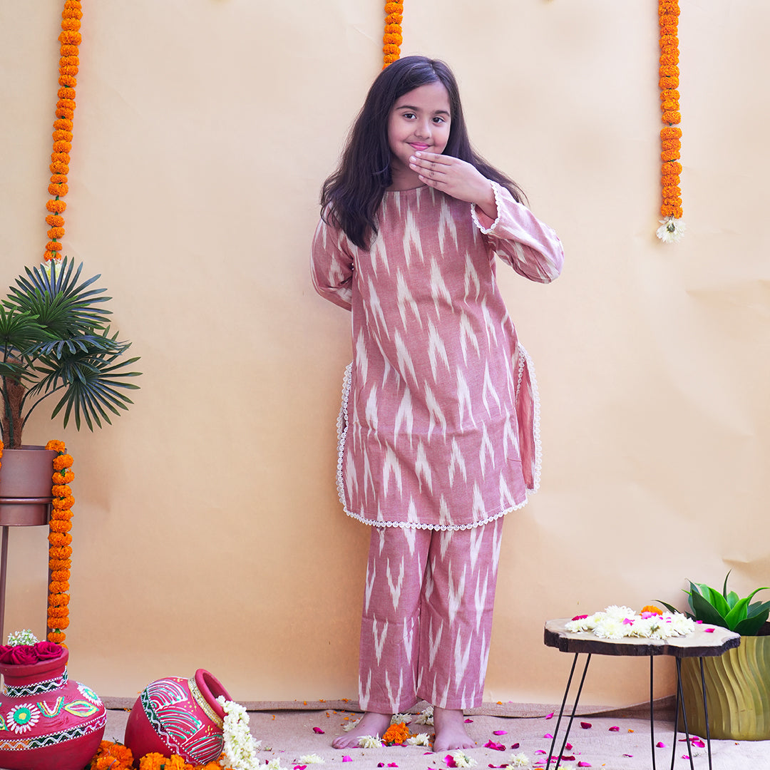 Charvi Ikhat Kurta set