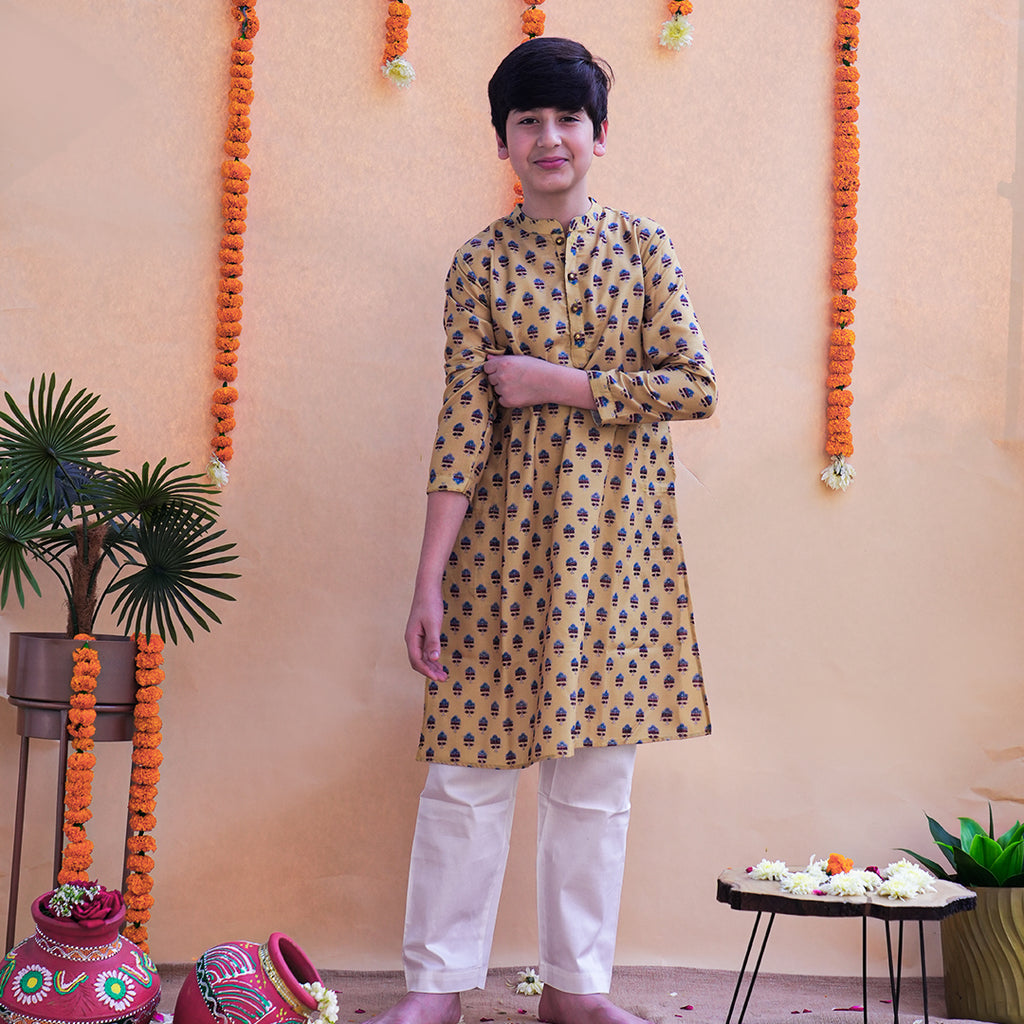 Tejas Kurta & Pyjama Set
