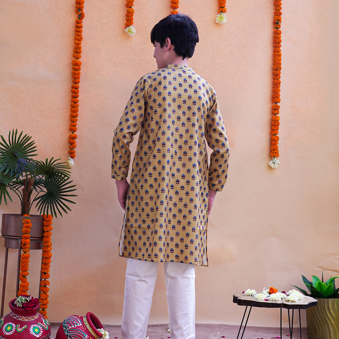Tejas Kurta & Pyjama Set