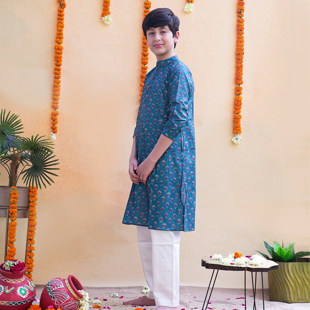 Indra Kurta and Pyjama Set