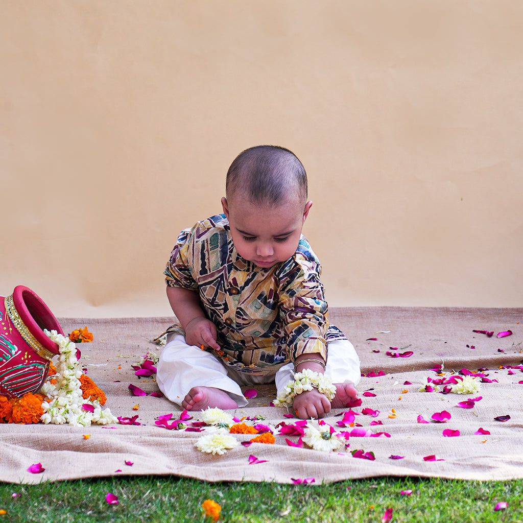 Abeer Kurta & Pyjama Set