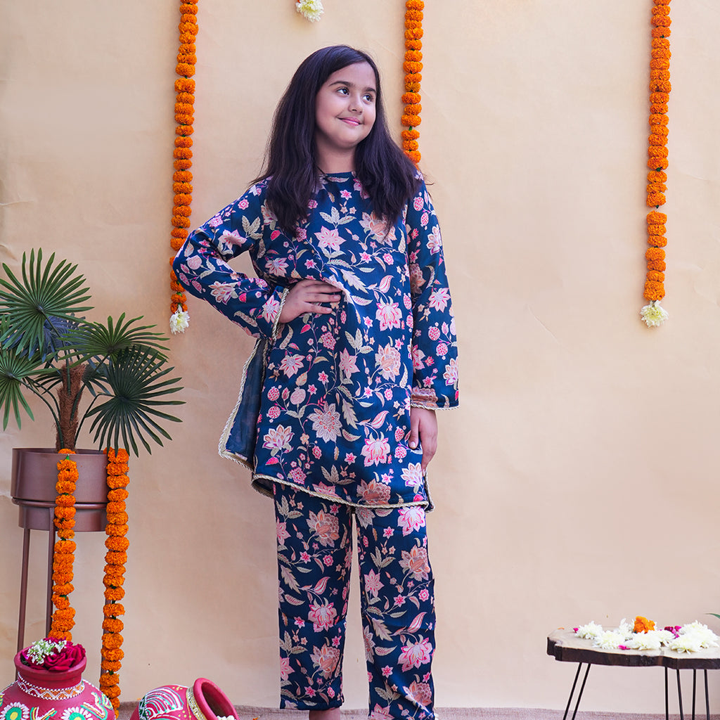 Neel Kamal kurta set