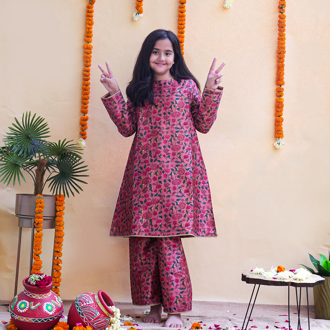 Kamal Komal Kurta set